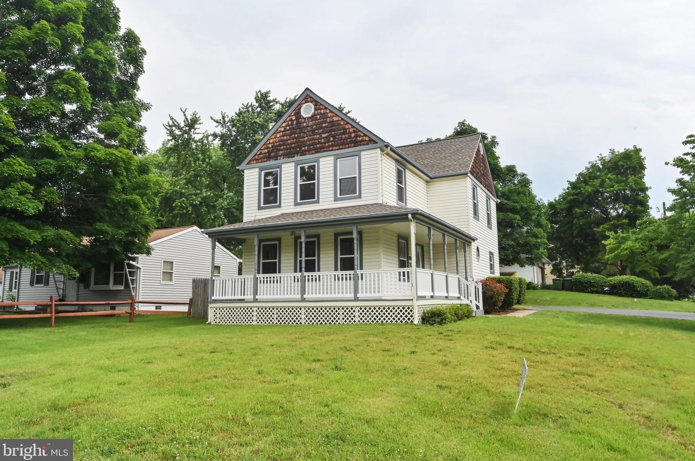 14656 Pratt St, Woodbridge, VA 22191