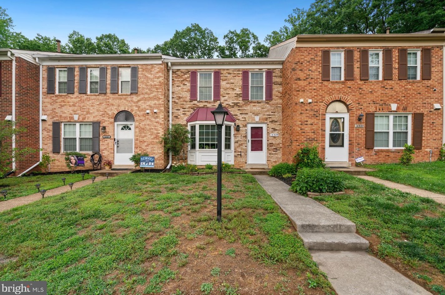 14325 N Park Ct, Woodbridge, VA 22193