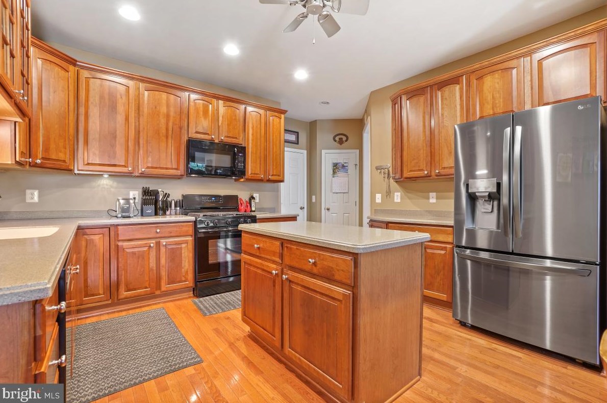 16135 Sheringham Way, Gainesville, VA 20155