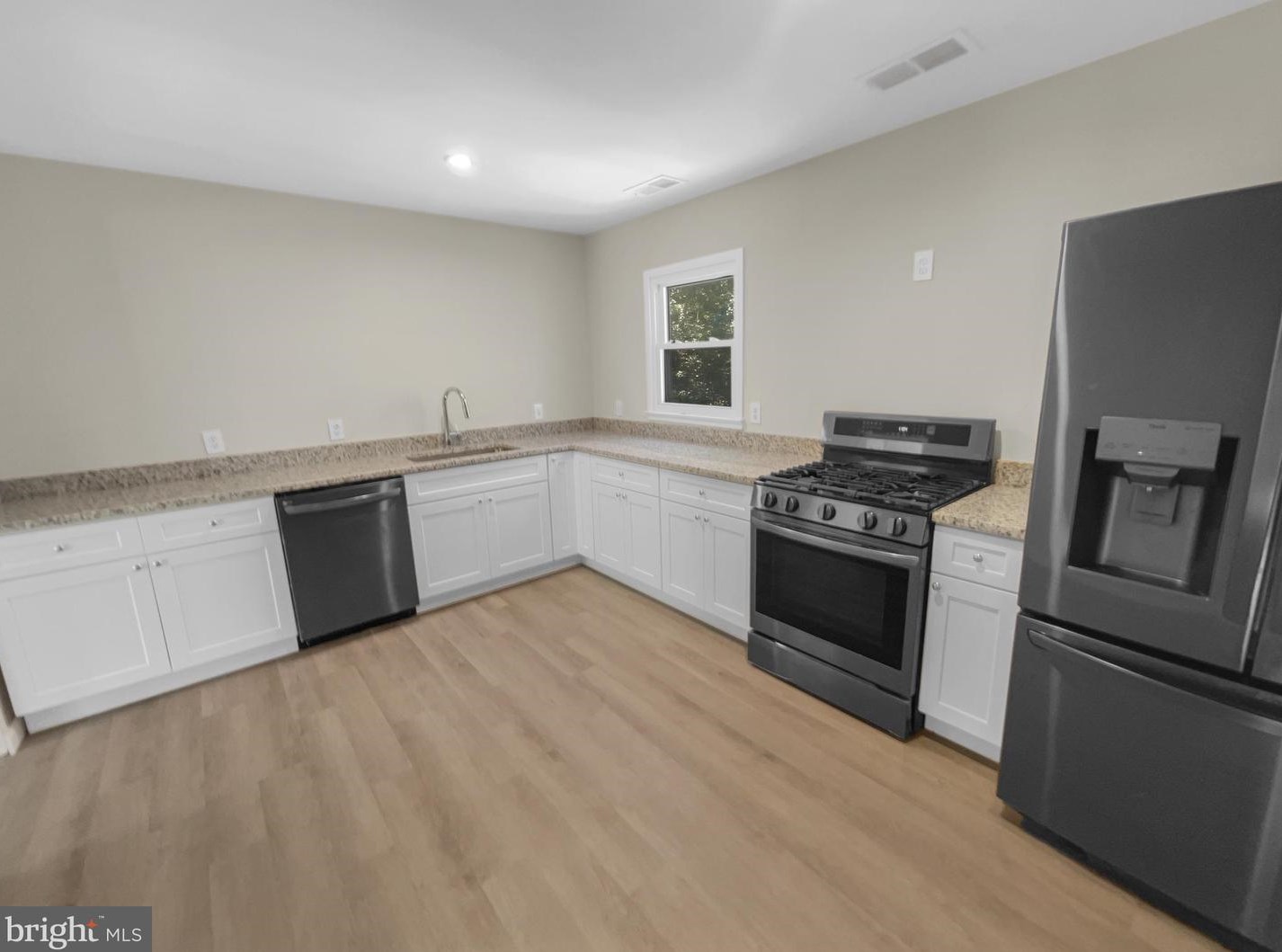 14824 Downey Ct, Woodbridge, VA 22193