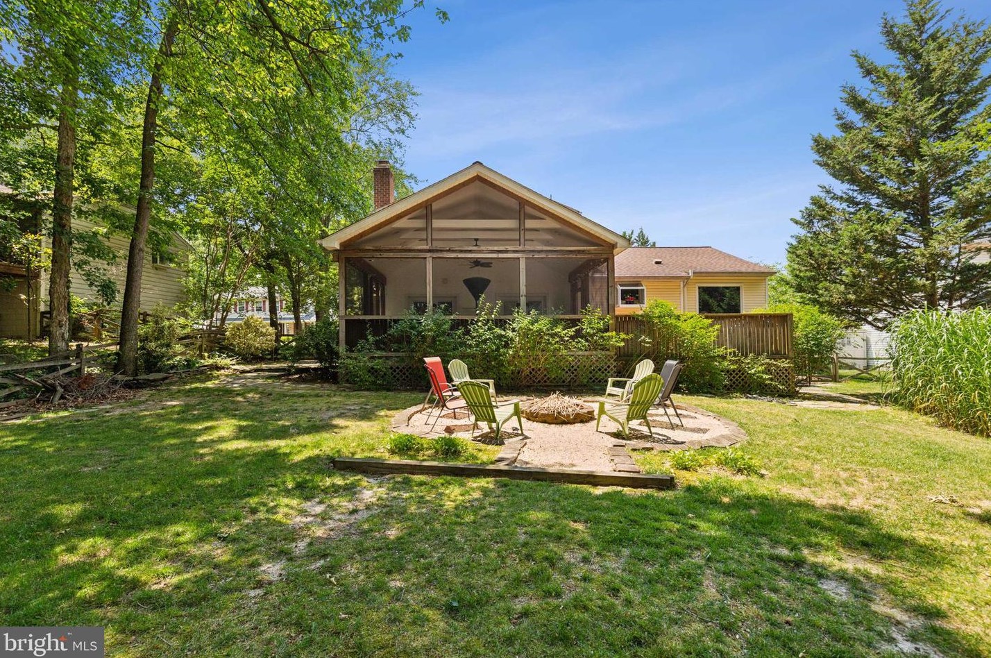 3387 Flint Hill Pl, Woodbridge, VA 22192