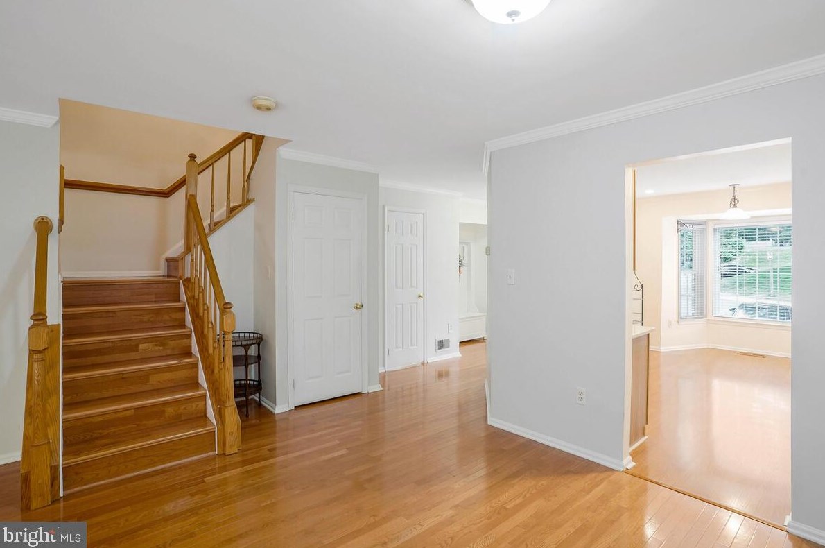 3297 Weymouth Ct, Woodbridge, VA 22192