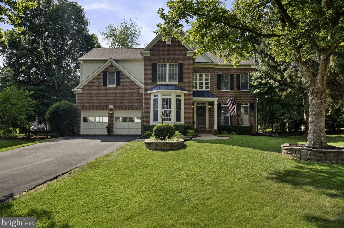 8039 Arcadian Shore Ct, Gainesville, VA 20155