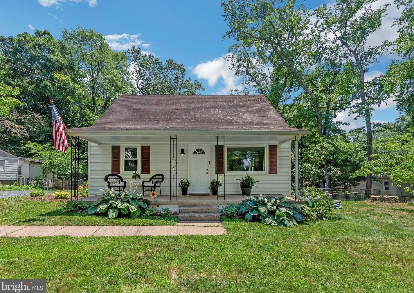 8513 Yorkshire Ln, Manassas, VA 20111-1736