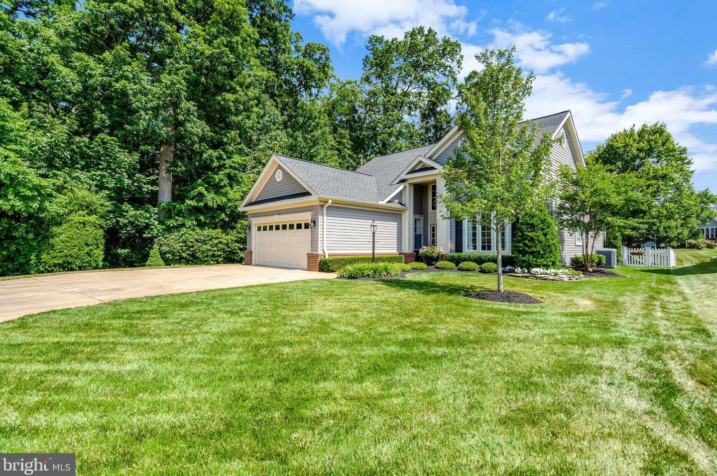 6817 Derby Run Way, Gainesville, VA 20155
