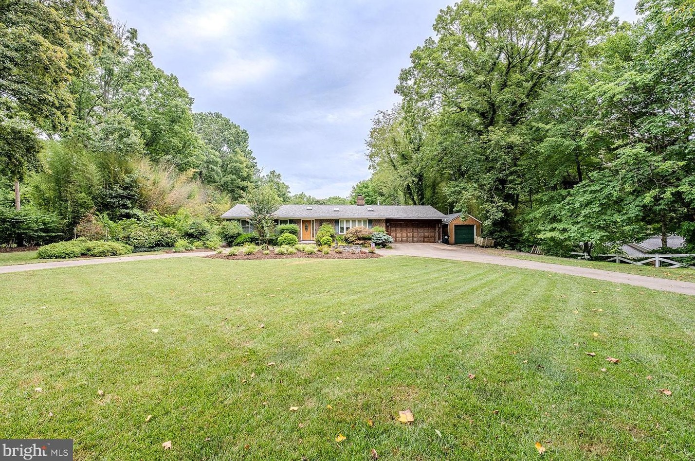 13661 Van Doren Rd, Manassas, VA 20112-3804
