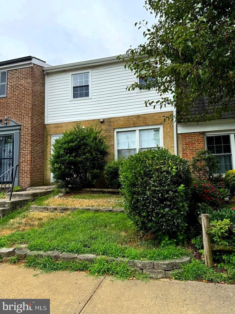 3773 Port Hope Pt, Triangle, VA 22172