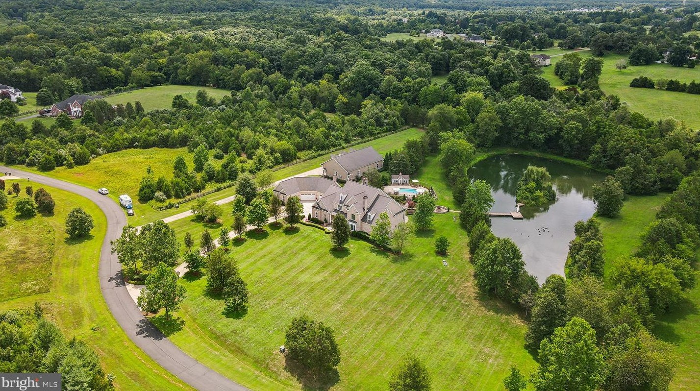 13840 Jordan Meadows Ln, Nokesville, VA 20181