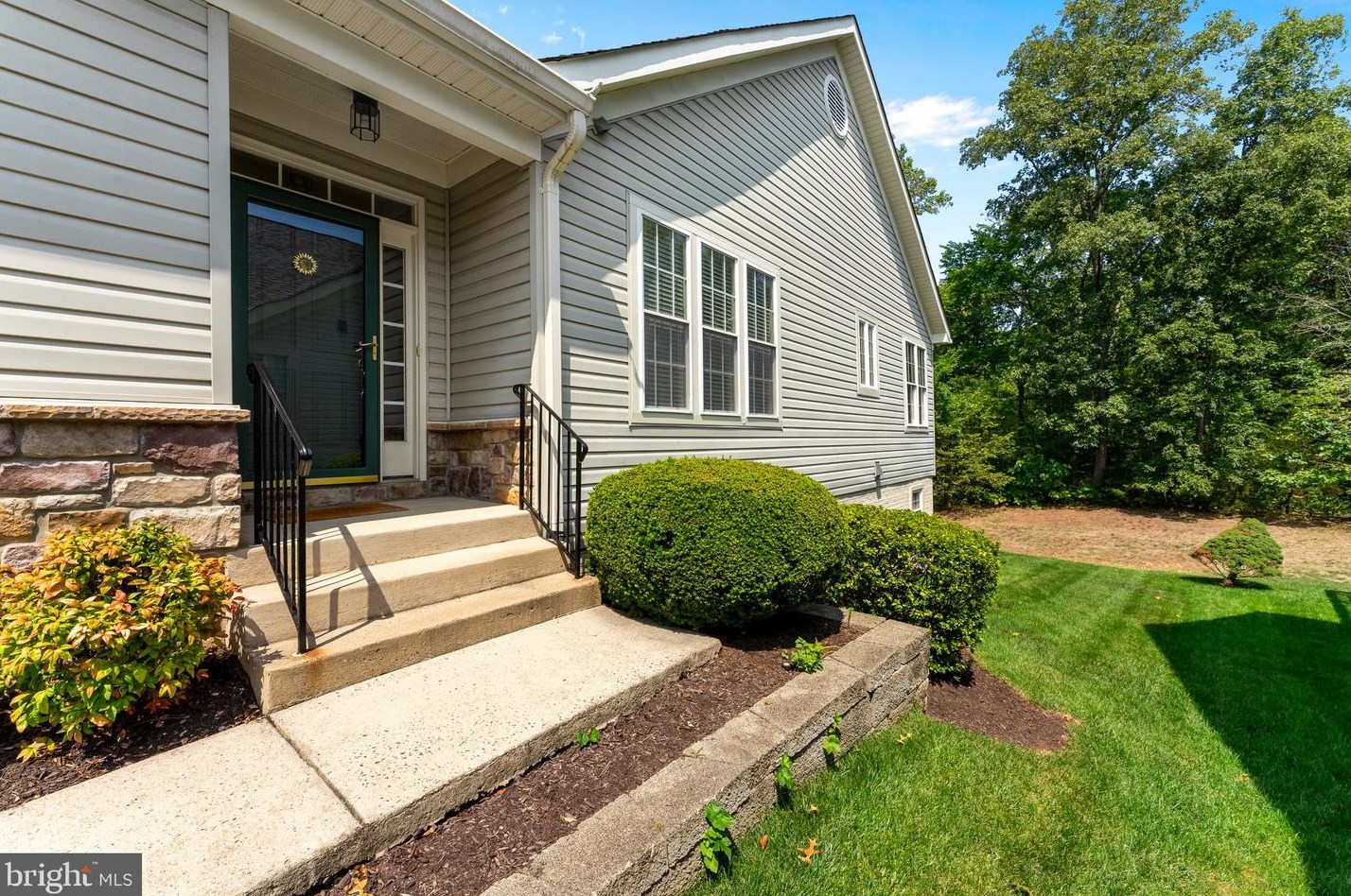 6312 Culverhouse Ct, Gainesville, VA 20155