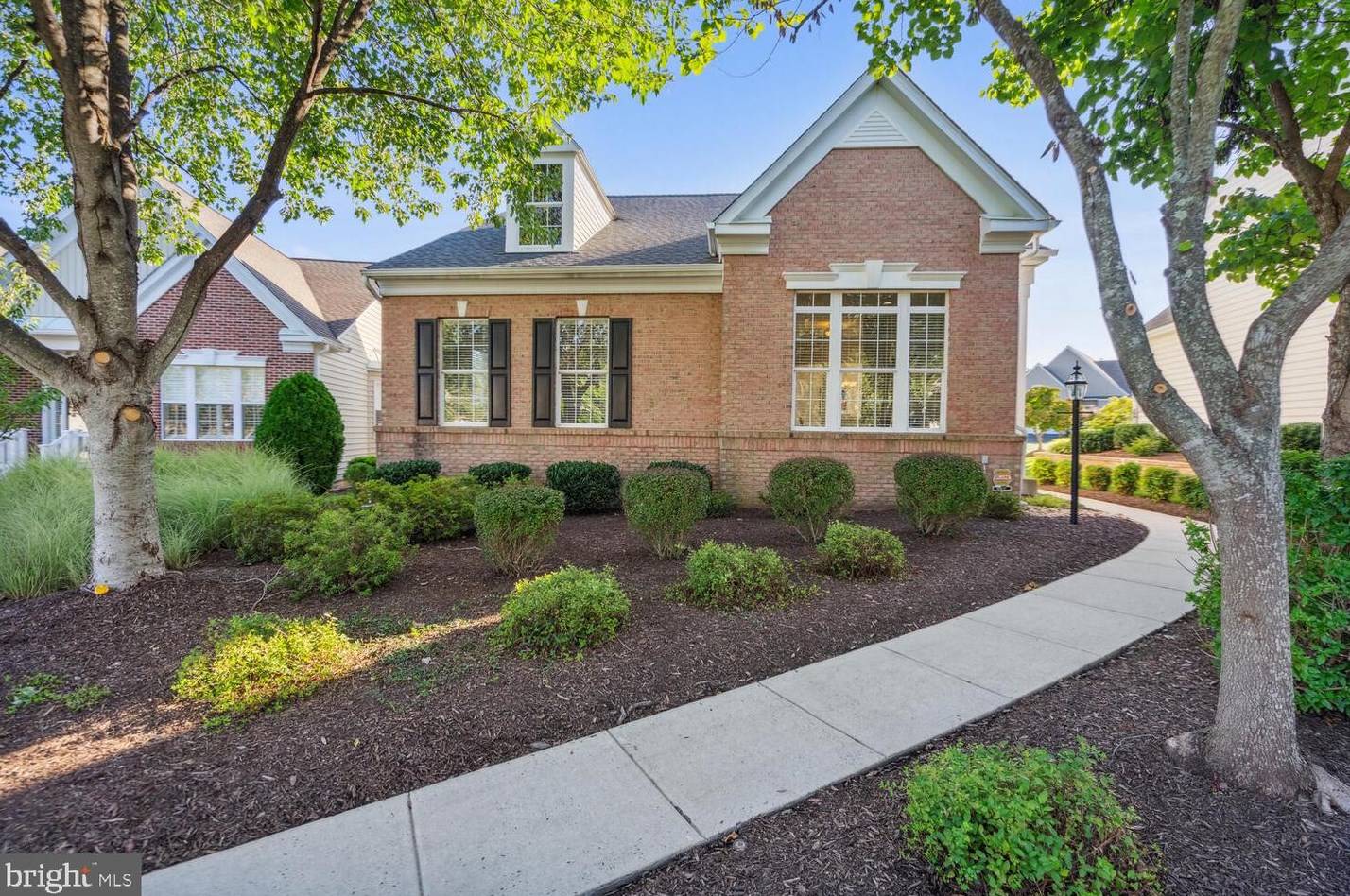 12017 Rutherglen Pl, Bristow, VA 20136