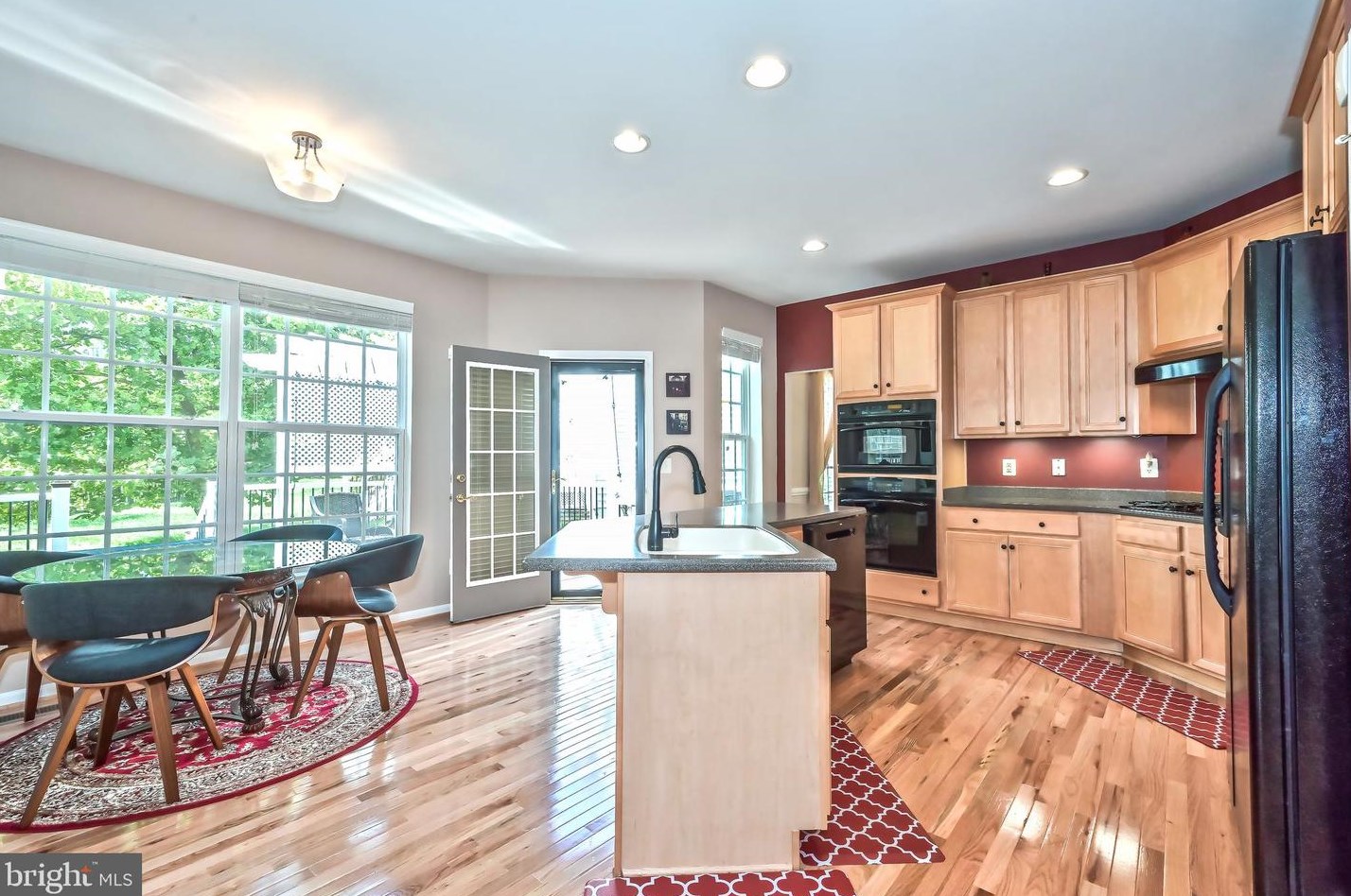 8393 Mineral Spg Dr, Manassas VA 20112-2420 exterior