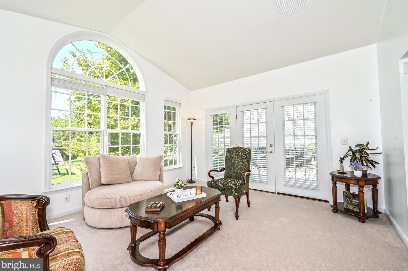 8393 Mineral Spg Dr, Manassas VA 20112-2420 exterior