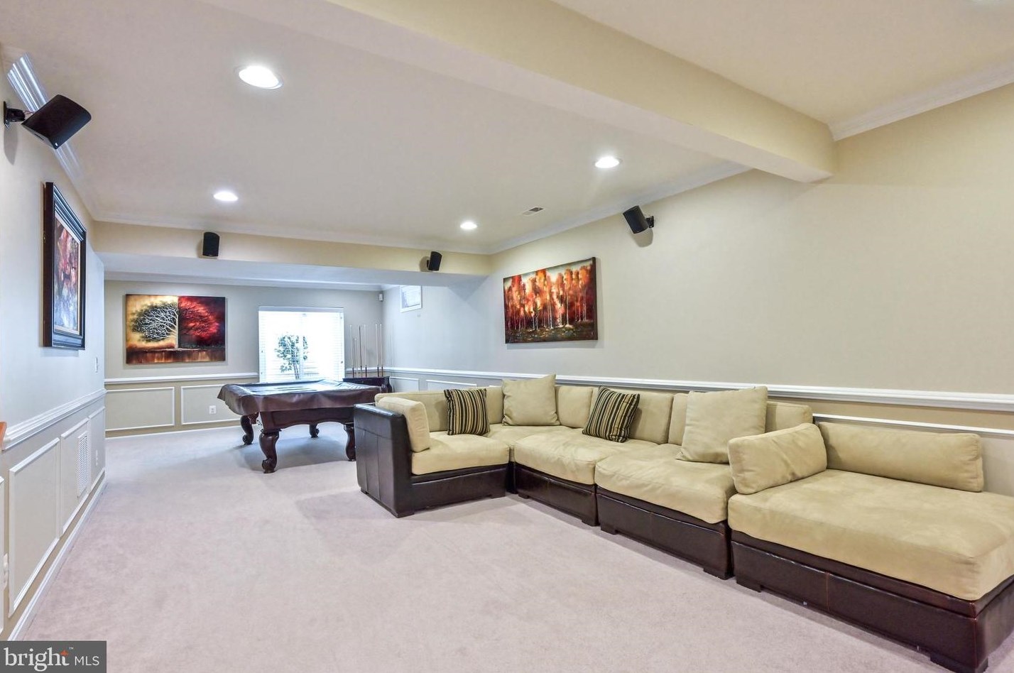 8393 Mineral Spg Dr, Manassas VA 20112-2420 exterior