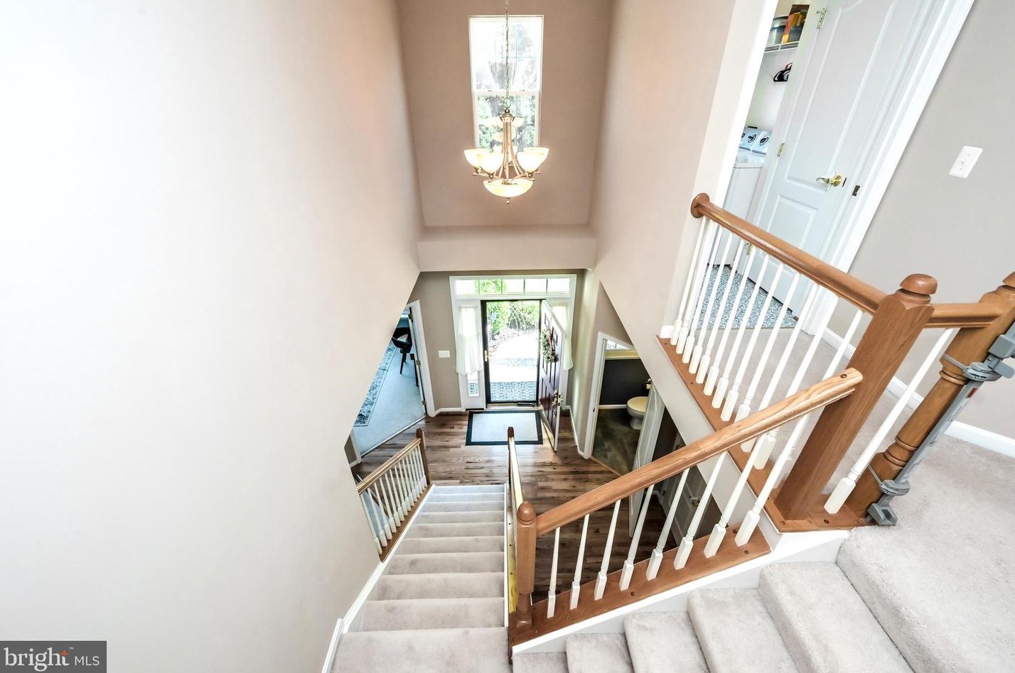 8393 Mineral Spg Dr, Manassas VA 20112-2420 exterior