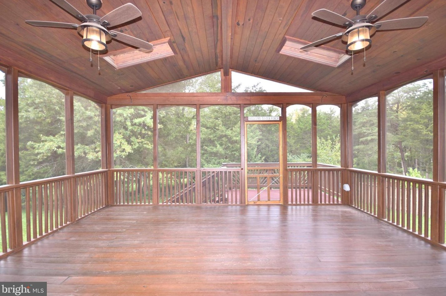 8584 Rothbury Dr, Bristow, VA 20136