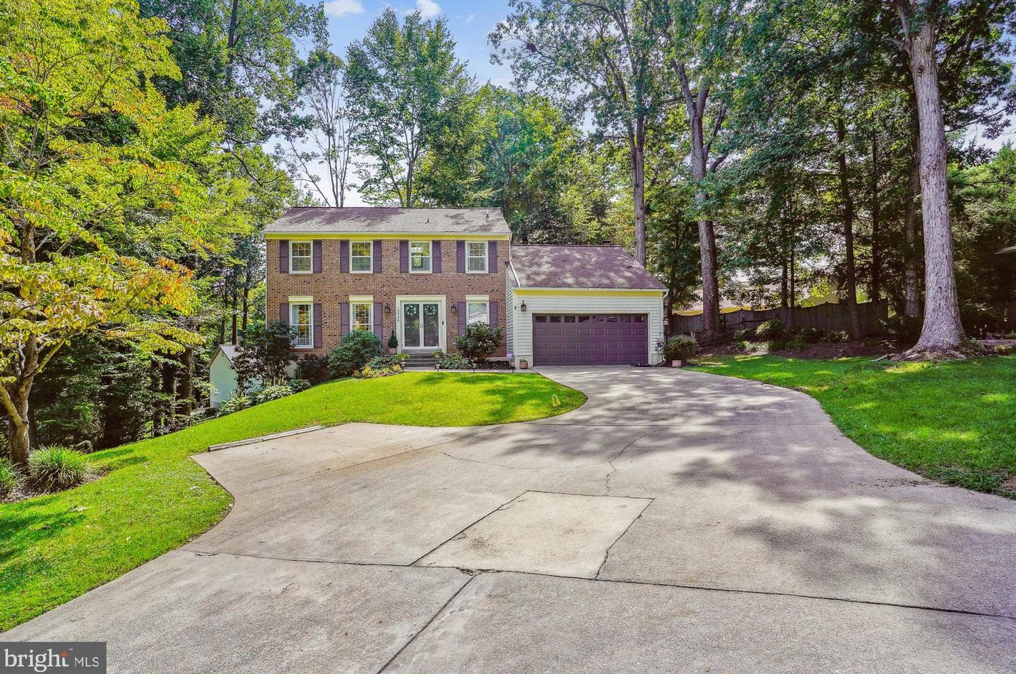 15526 Laurel Ridge Rd, Dumfries VA  22025-1019 exterior