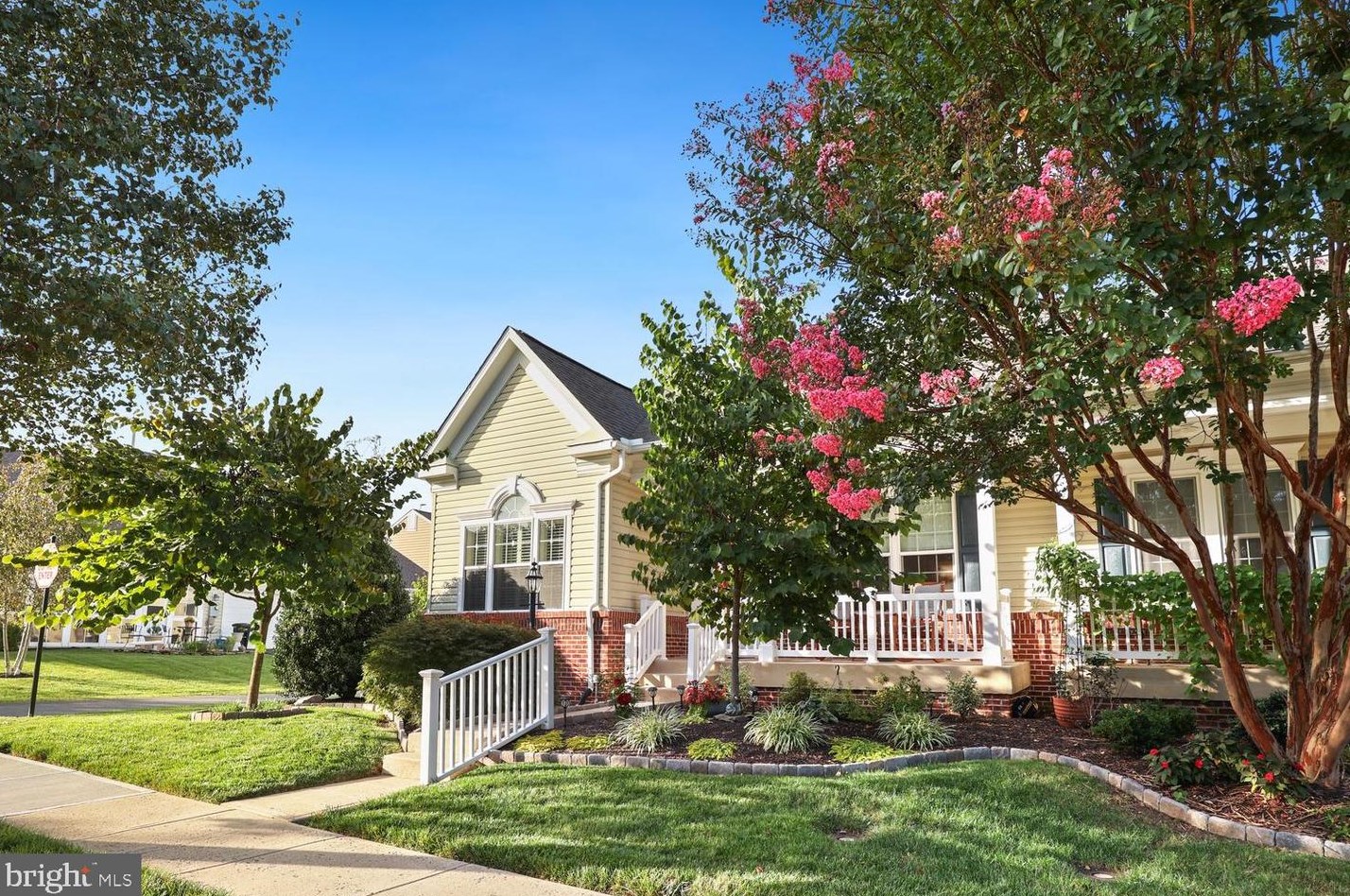 9531 Fintry St, Bristow, VA 20136-3519