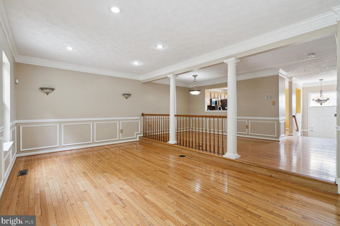4154 La Mauricie Loop, Dumfries, VA 22025-1945