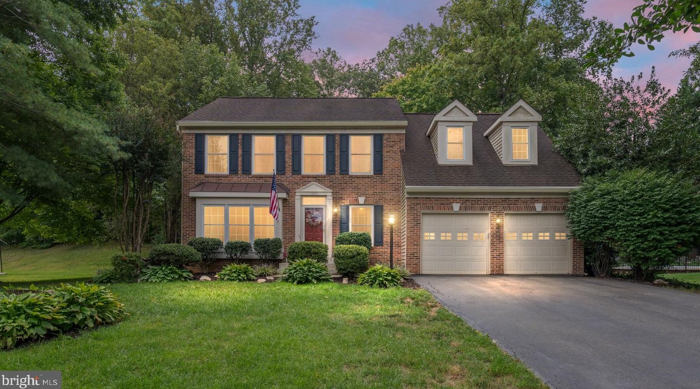 15053 Greenmount Dr, Woodbridge, VA 22193-1857