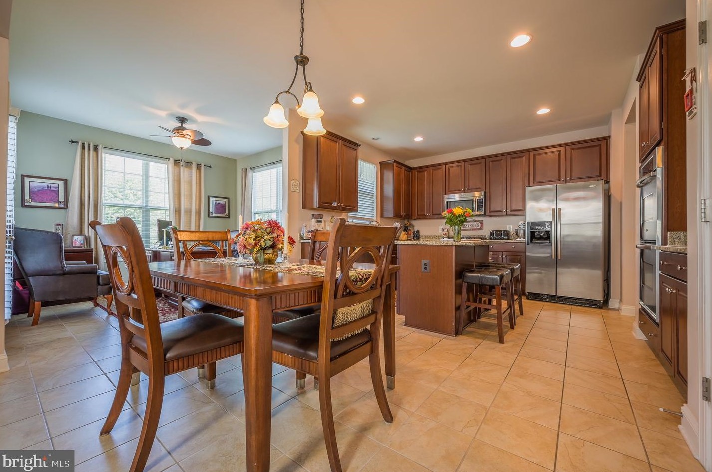 8302 Mineral Spg Dr, Manassas VA 20112-2421 exterior