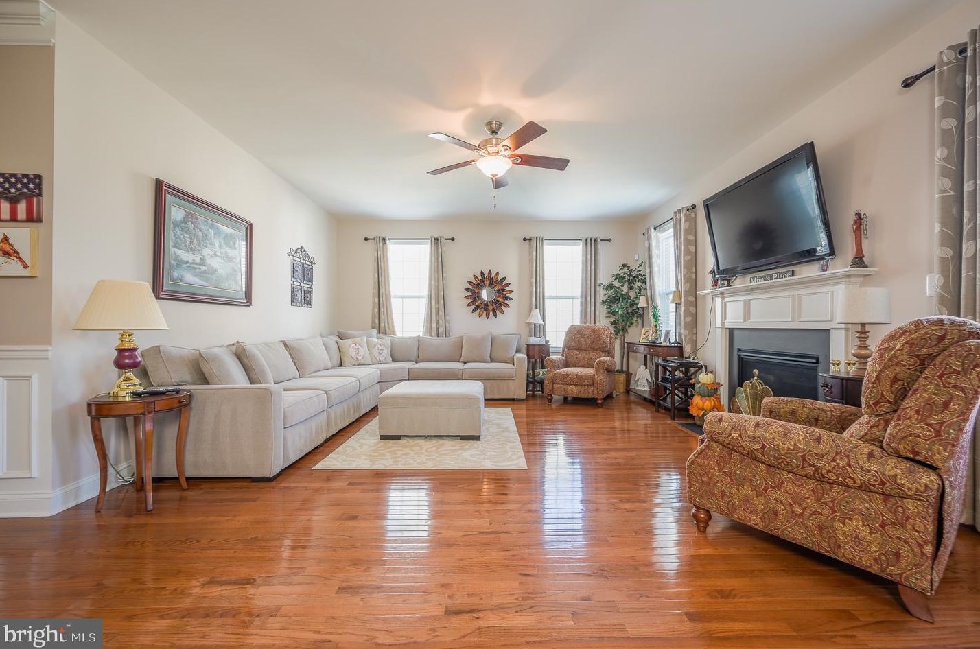 8302 Mineral Spg Dr, Manassas VA 20112-2421 exterior