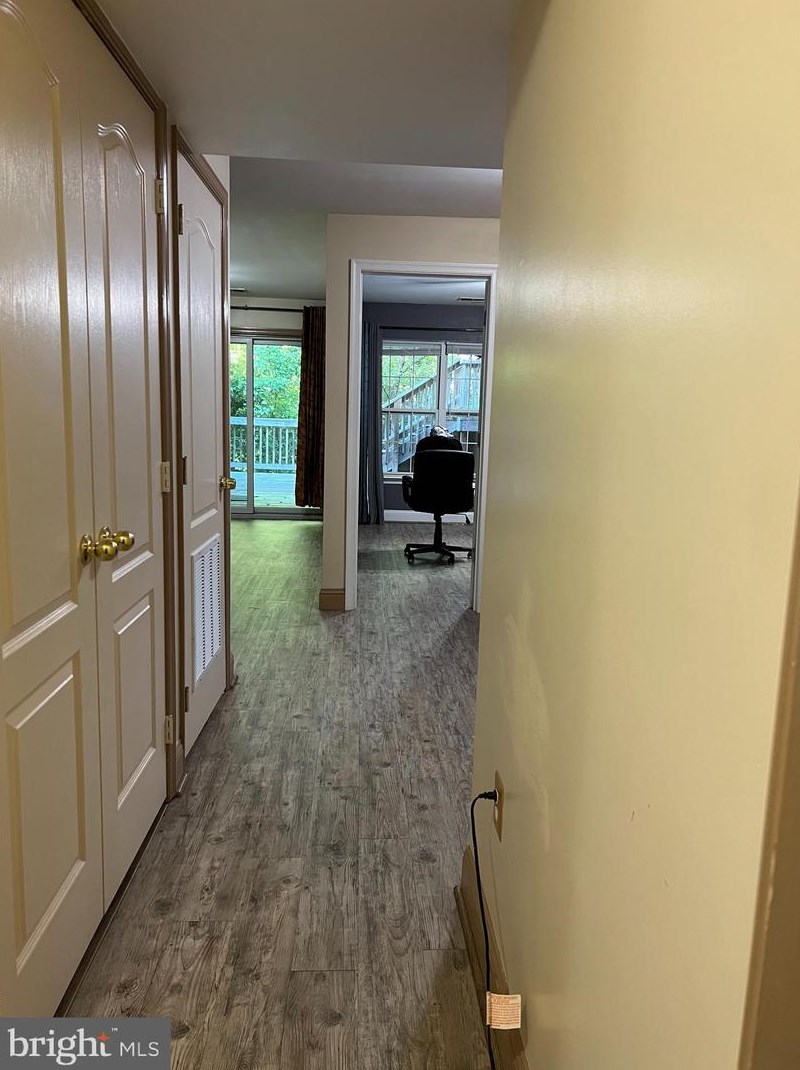 2526 Sylvan Moor Ln, Woodbridge VA  22191-6351 exterior