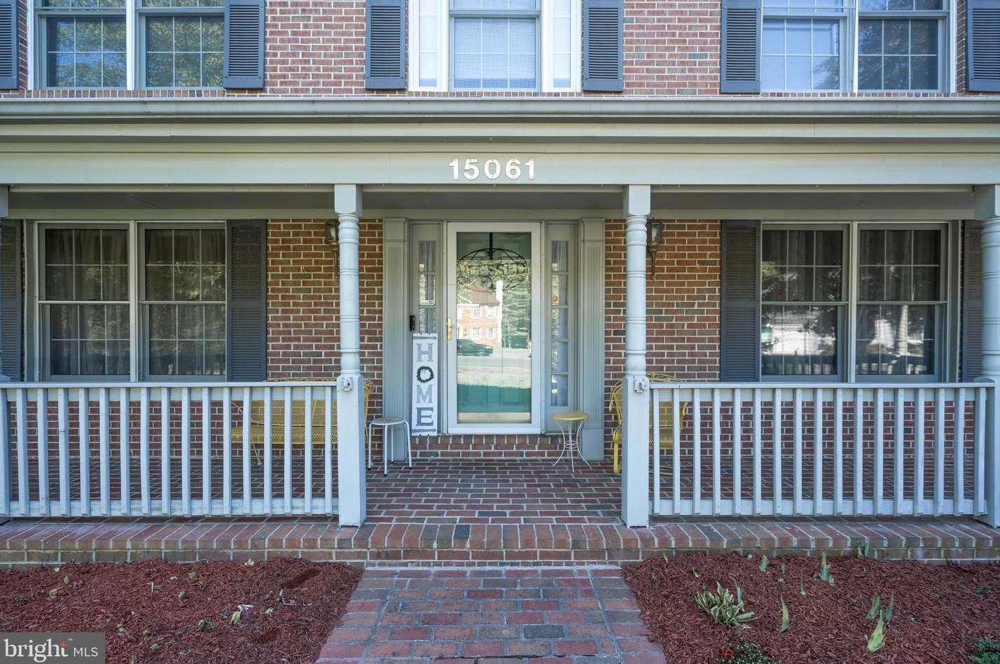 15061 Greenmount Dr, Woodbridge, VA 22193-1857