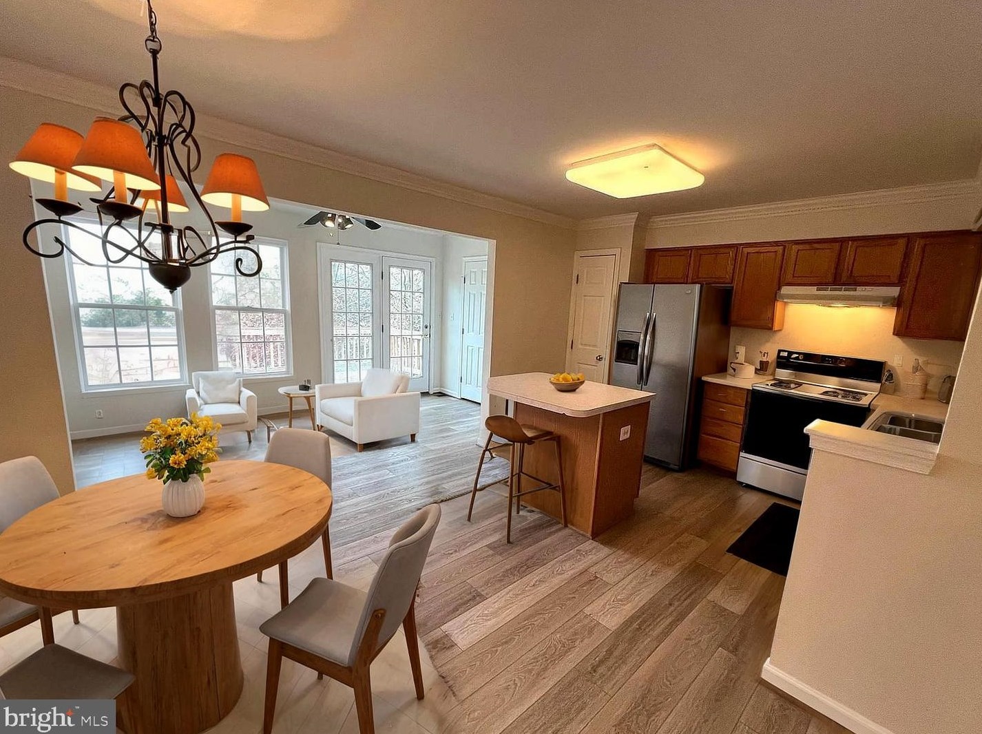 7035 Sauvage Ln, Gainesville, VA 20155