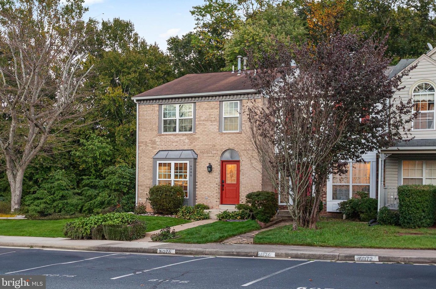 6080 Trident Ln, Woodbridge, VA 22193-4100