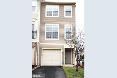 15640 John Diskin Circle, Woodbridge, VA 22191 - Photo 1