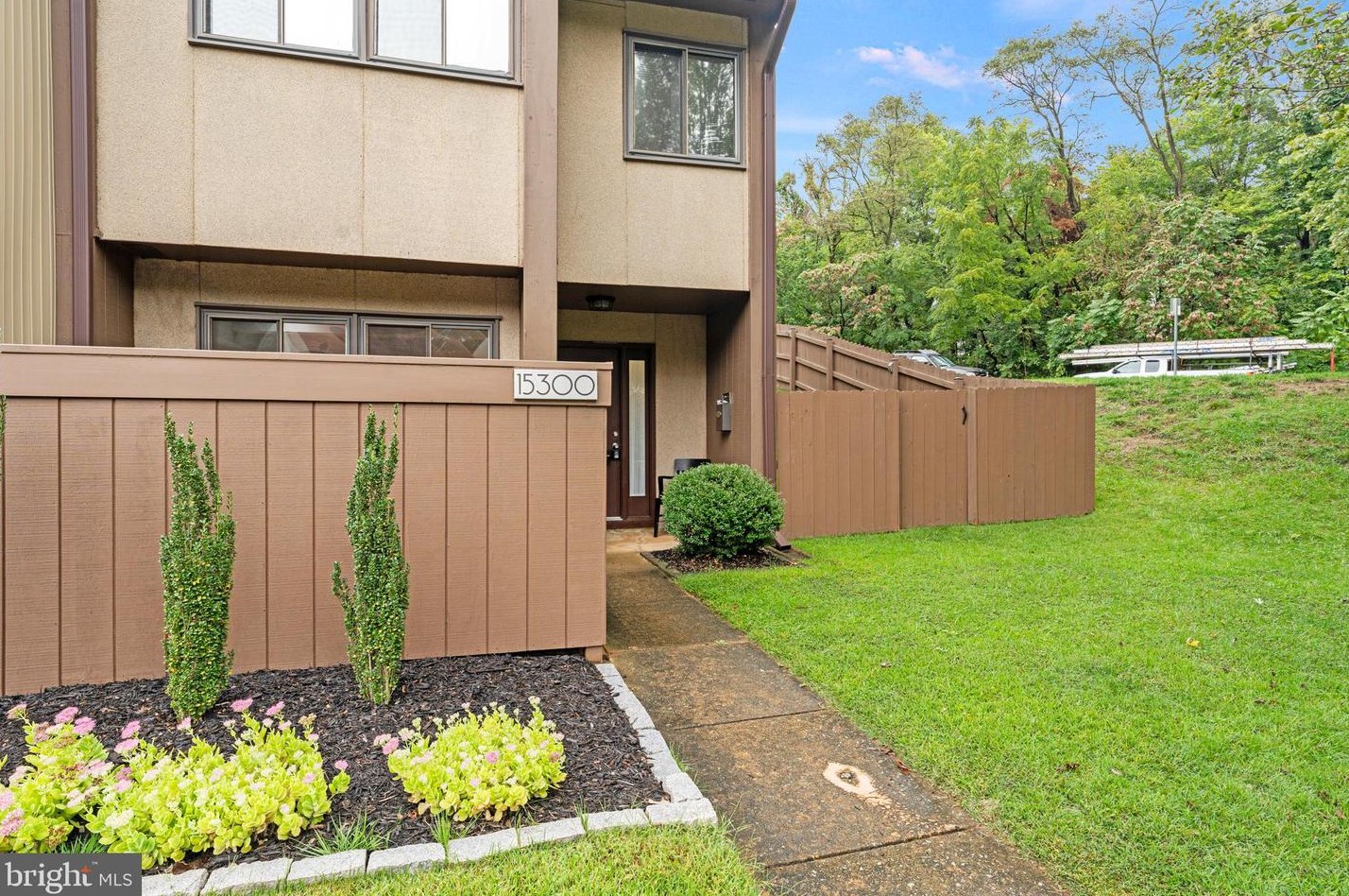 15300 Postillion Ter, Woodbridge, VA 22191