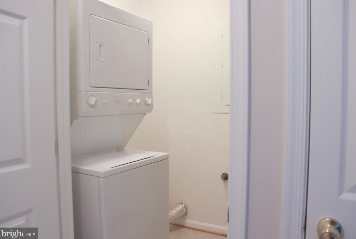 8115 Bayonet Way, Manassas VA 20109-7811 exterior