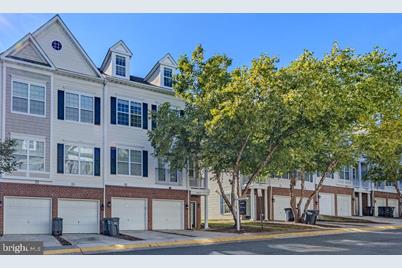 1821 Cedar Cove Way #201, Woodbridge, VA 22191 - Photo 1