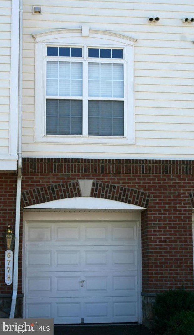6773 Hampton Bay Ln, Gainesville, VA 20155