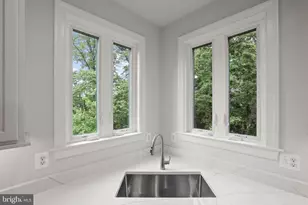 14496 Aurora Dr, Woodbridge, VA 22193 - Photo 26