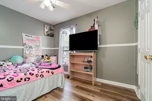 17616 Chisholm Ln, Dumfries, VA 22026 - Photo 20