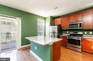 4511 Potomac Highlands Cir, Triangle, VA 22172 - Photo 4