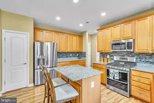 4141 Philena St, Dumfries, VA 22025 - Photo 8