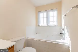 1254 Corbett Pl, Woodbridge, VA 22191 - Photo 18