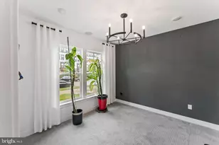 1690 Dunnington Pl, Dumfries, VA 22026 - Photo 8