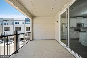 2636 Neabsco Common Pl, Woodbridge, VA 22191 - Photo 40