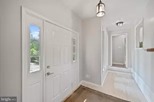 2416 Youngs Dr, Haymarket, VA 20169 - Photo 6