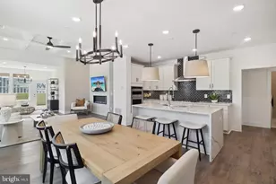 6045 Sunstone Ln, Haymarket, VA 20169 - Photo 2