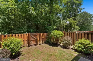 2610 Grayton Ln, Woodbridge, VA 22191 - Photo 30
