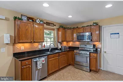 3084 Pony Ridge Turn, Dumfries, VA 22026 - Photo 10