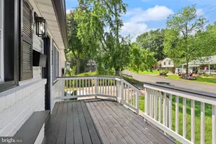 1503 Cecilia Ct, Woodbridge, VA 22191 - Photo 4