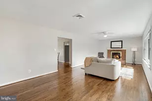 1102 Burton St, Woodbridge, VA 22191 - Photo 14