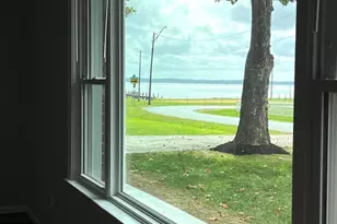 1102 Burton St, Woodbridge, VA 22191 - Photo 16