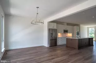 647 Angelfish Wy, Woodbridge, VA 22191 - Photo 6
