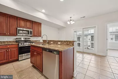 2246 Margraf Circle, Woodbridge, VA 22191 - Photo 6